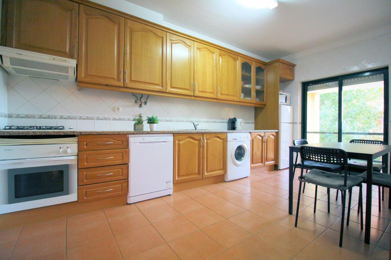 Sunny And Central Apartment Albufeira Exterior photo